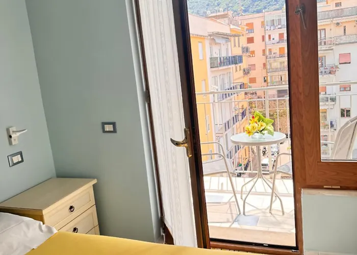 Calliope Semesterbostad Sorrento